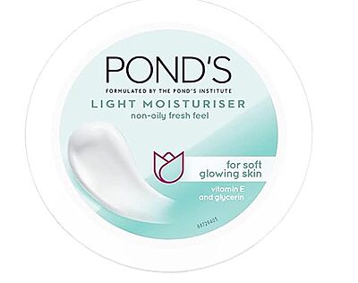 POND'S LIGHT MOISTURIZER FOR SOFT, GLOWING SKIN